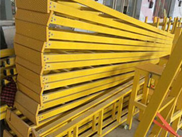 絕緣梯凳倉庫一角1